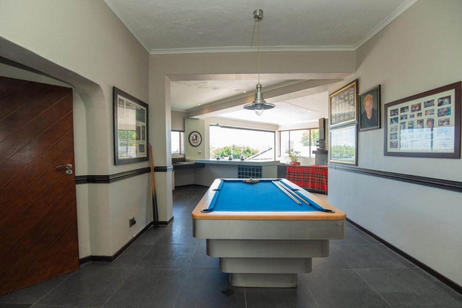 6 Bedroom Property for Sale in Walmer Heights Eastern Cape